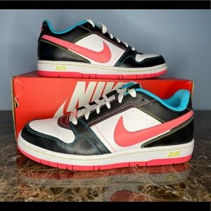 Womens Nike Air Prestige III size 10
